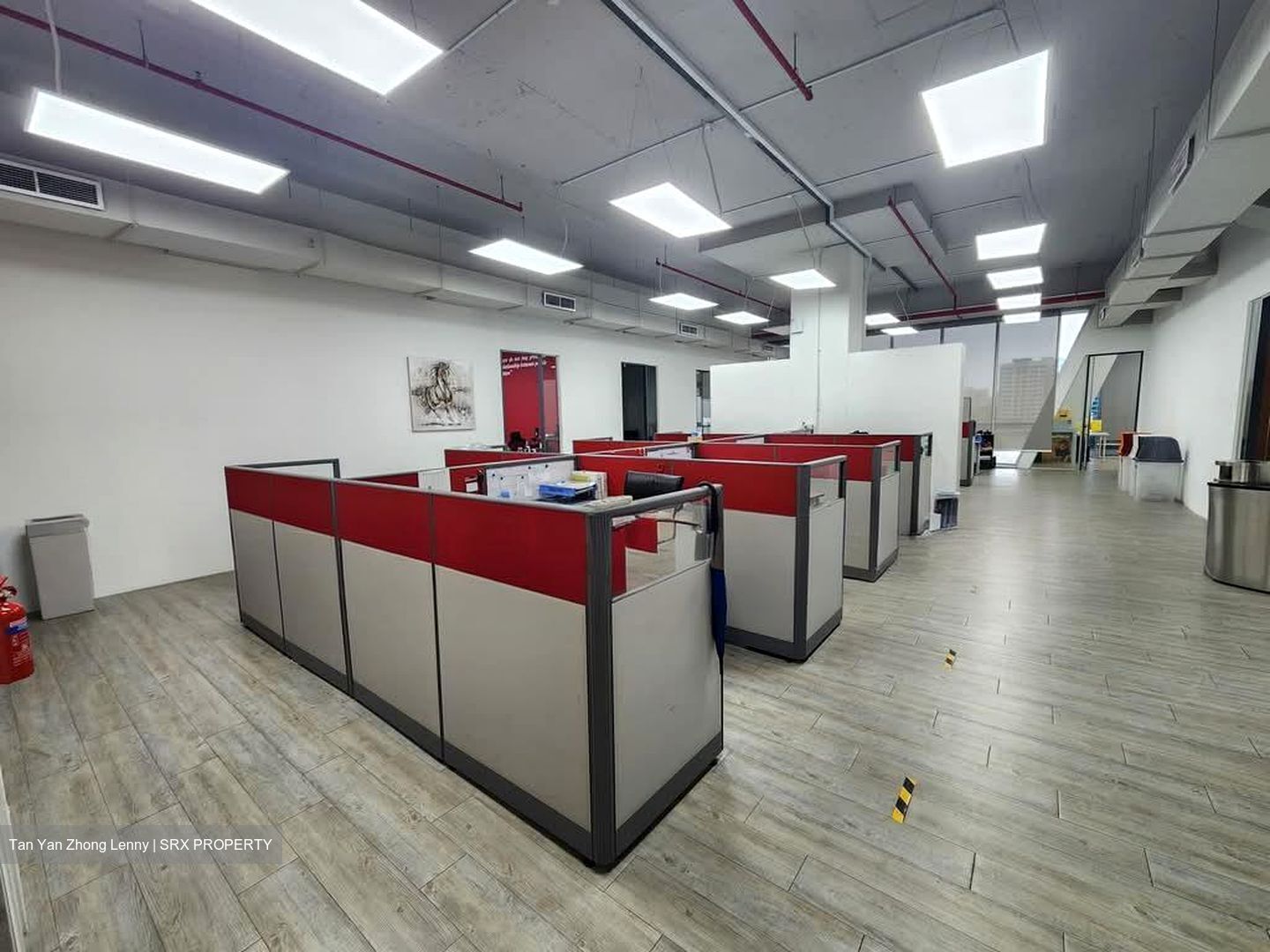 Bulim Avenue (D22), Factory #595010721